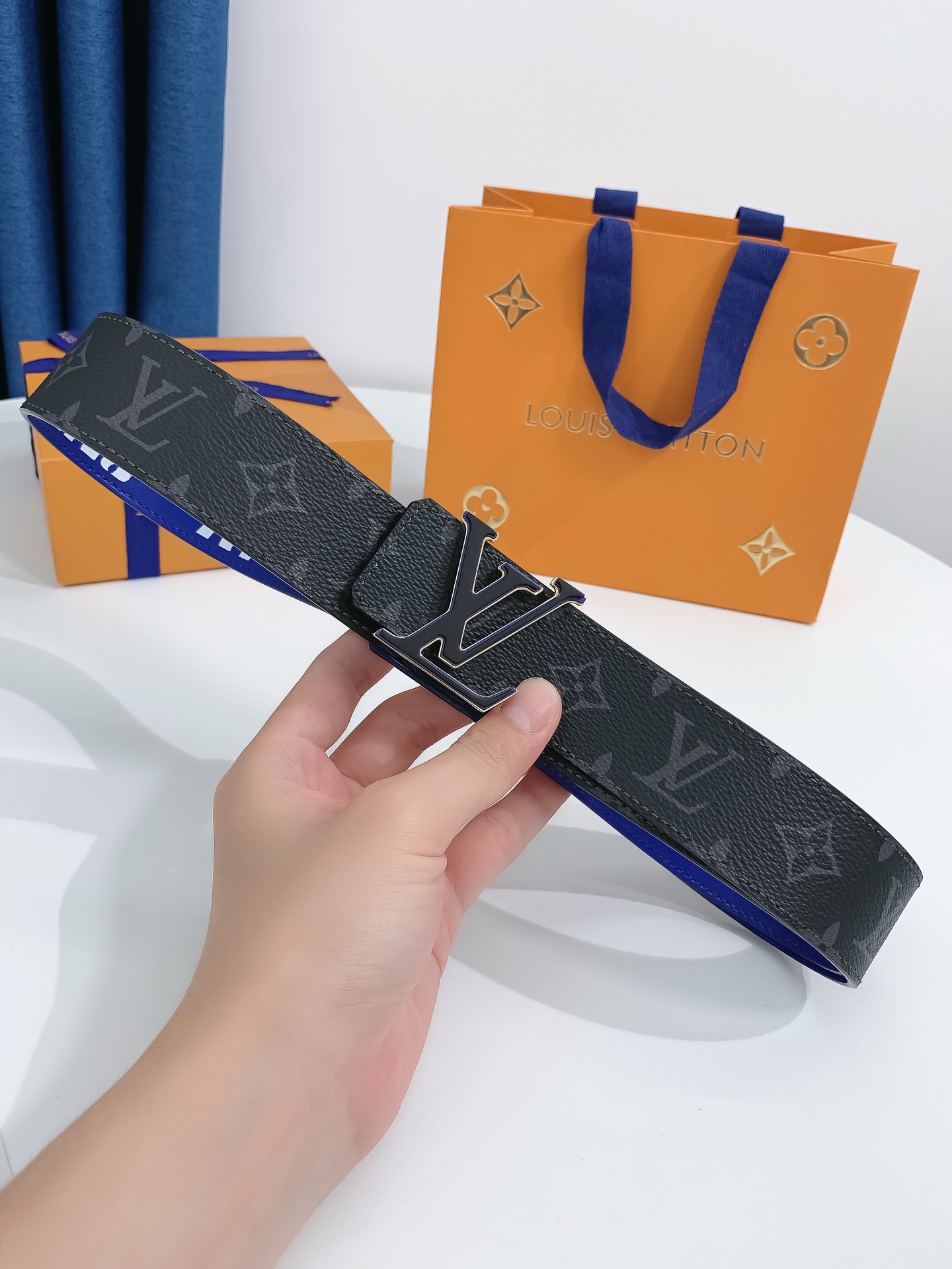 Lv代购货品宽度4.0CM原厂黑花防