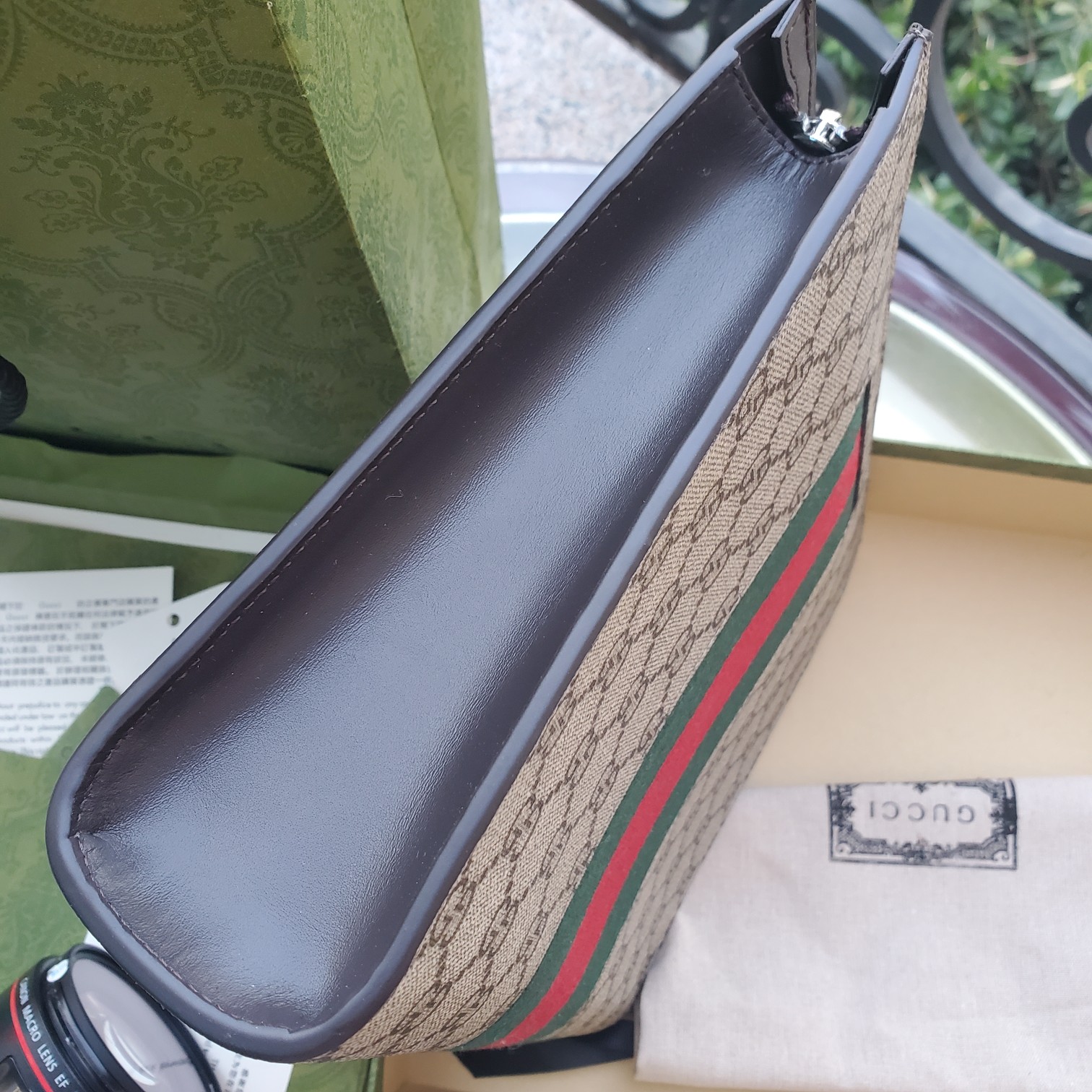 Comparison of Gucci and LV Handbags: Model 475316 Size 26*20 - 图片 6