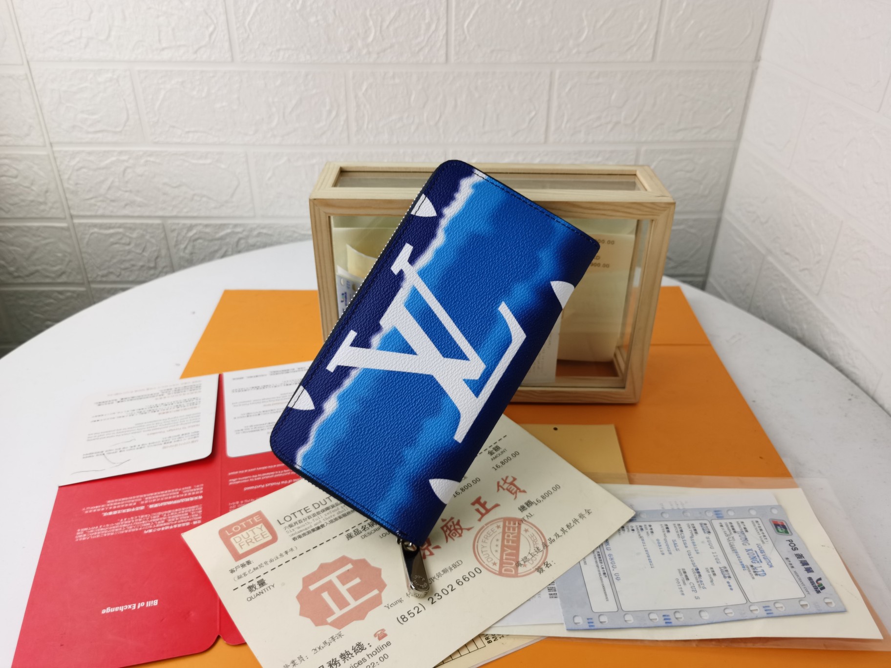 ルイ・ヴィトン Zippy 財布 モノグラムジャイアント