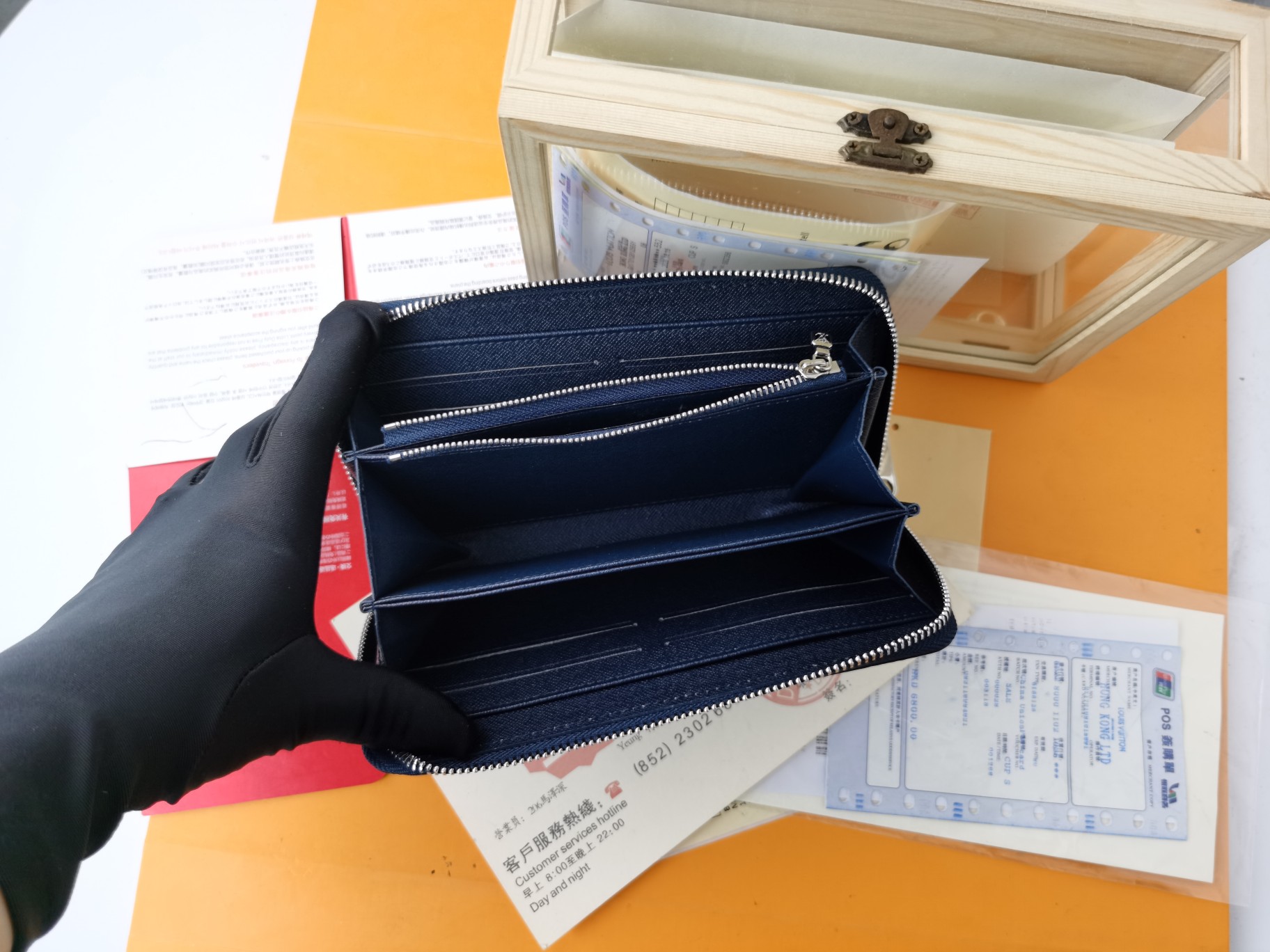 ルイ・ヴィトン Zippy 財布 モノグラムジャイアント