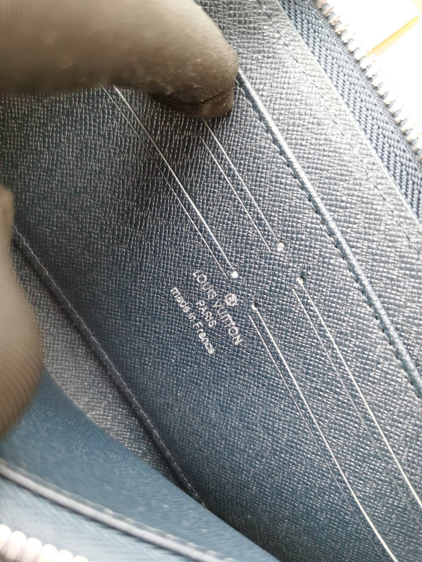 ルイ・ヴィトン Zippy 財布 モノグラムジャイアント