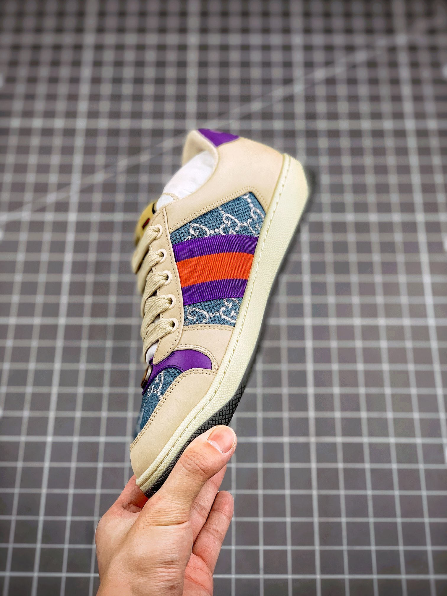 550 Gucci Distressed Screener sneaker古驰小脏鞋系列