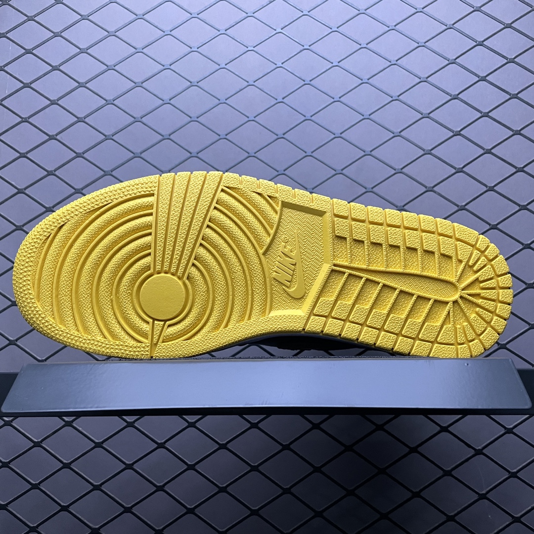 300 Air Jordan 1 AJ1乔1 文化篮球鞋 555088-701