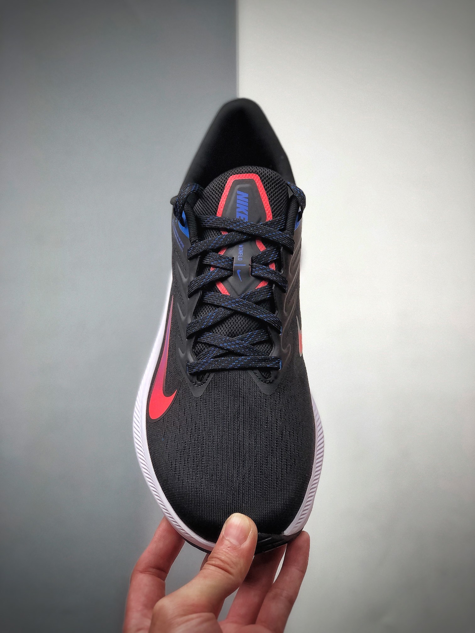 180  Air Zoom Winflo 7代 网面透气 训练跑步鞋  CJ0291-006