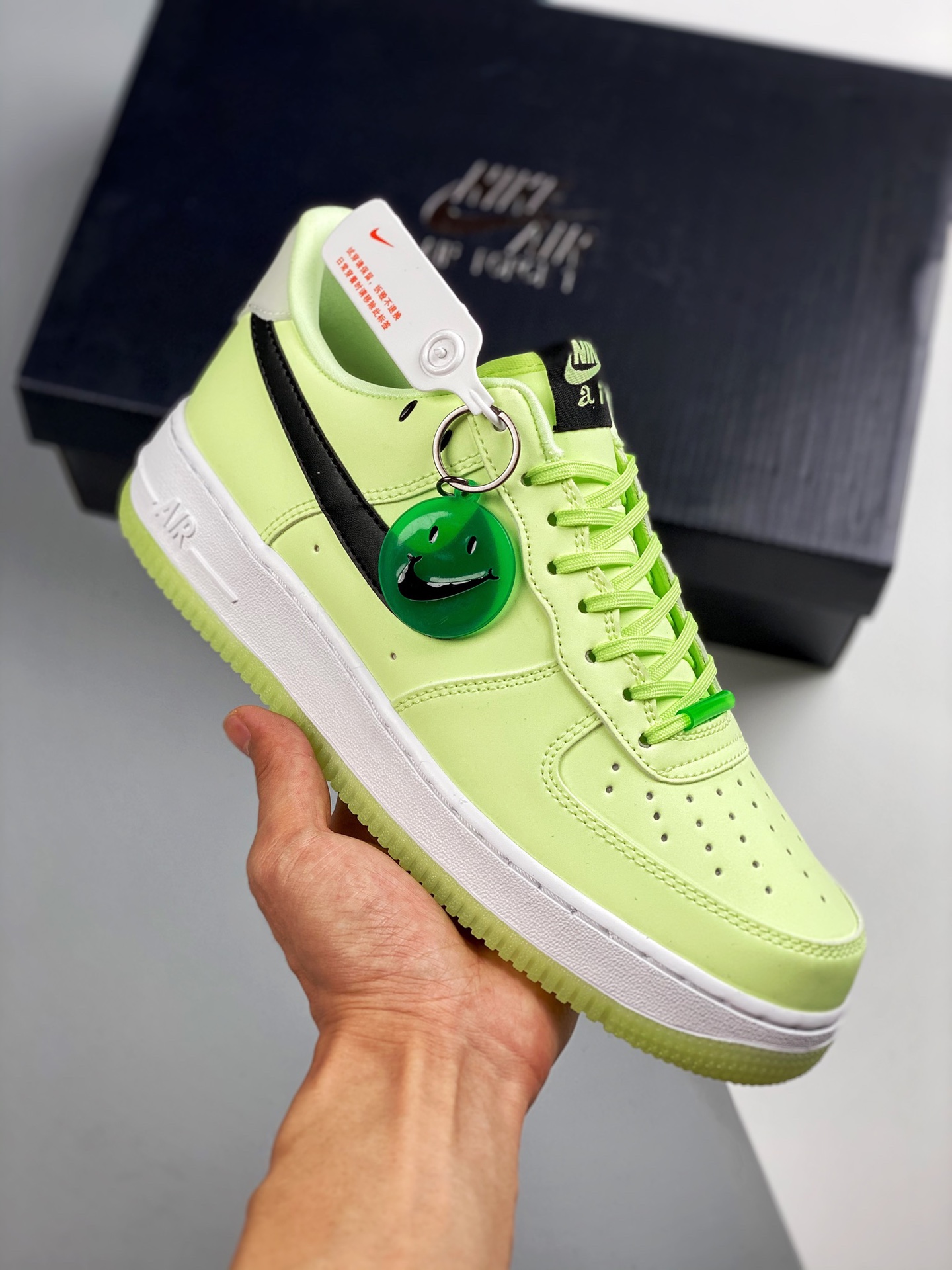 Nike Air Force 1 cara sonriente, luminoso, nivel original, horma y cartón originales, creando la silueta auténtica de A…