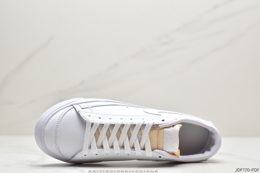 125 耐克Nike Blazer Low ’1977 VNTG 经典开拓者低帮百搭休闲运动板鞋DA6364-101