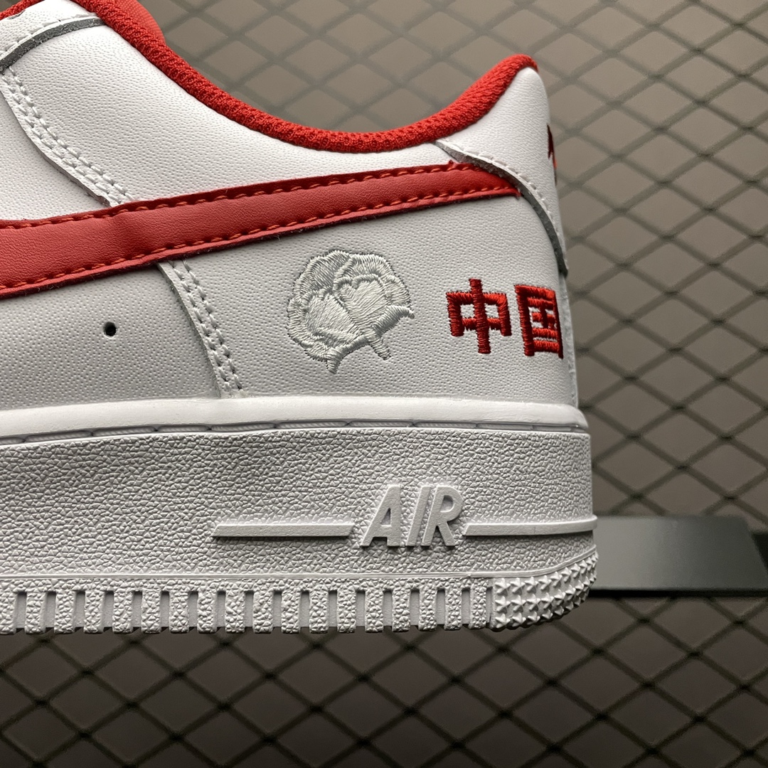 200 NIKE Air Force 1 空军一号低帮运动休闲板鞋 315122-100
