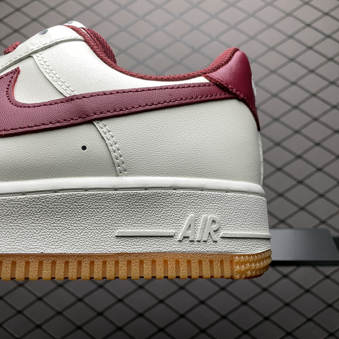 200 NIKE Air Force 1 空军一号低帮运动休闲板鞋 AQ4134-501