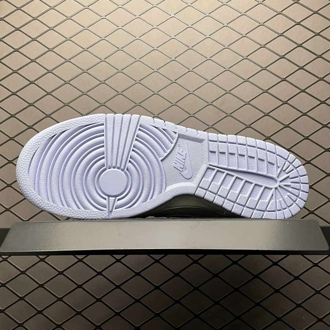 260 Nike SB Dunk Low 低帮运动休闲板鞋 854866-018
