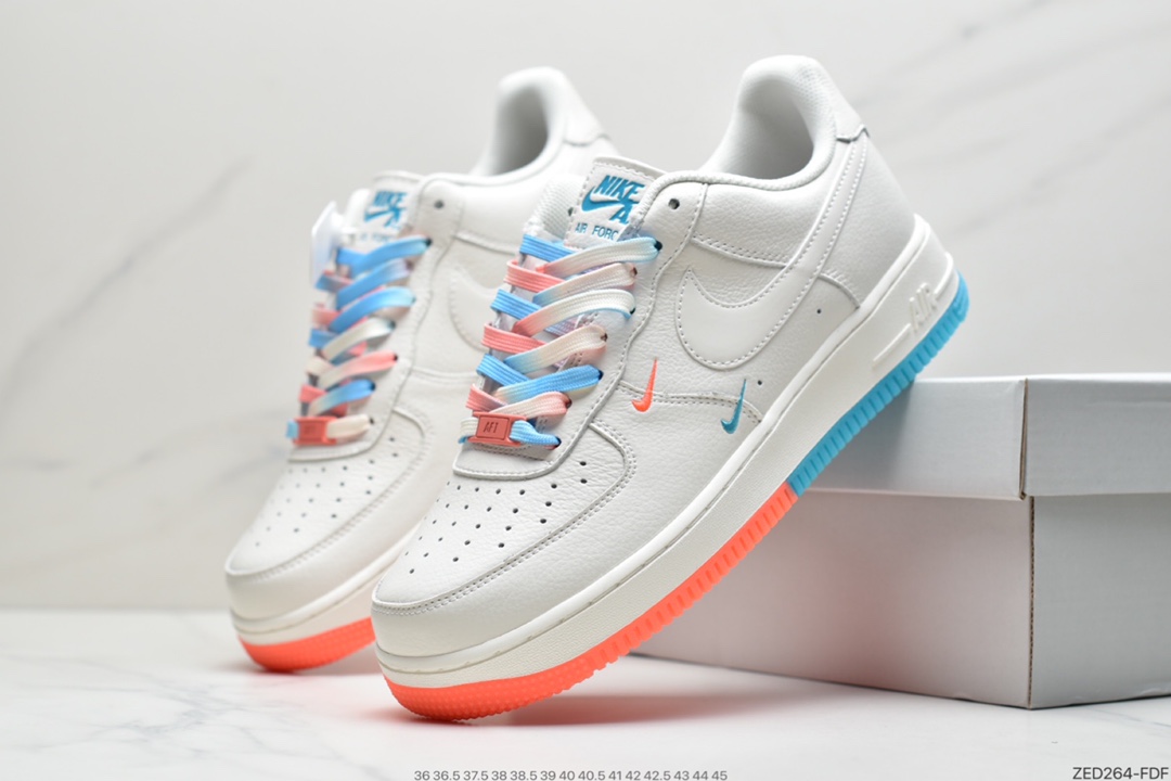 260 耐克Nike Air Force 1’07 QS”Summit White/Blue/Red Swooshes”空军一号经典低帮百搭休闲运动板鞋“皮革米白蓝红迷你双钩子”CT1989-101