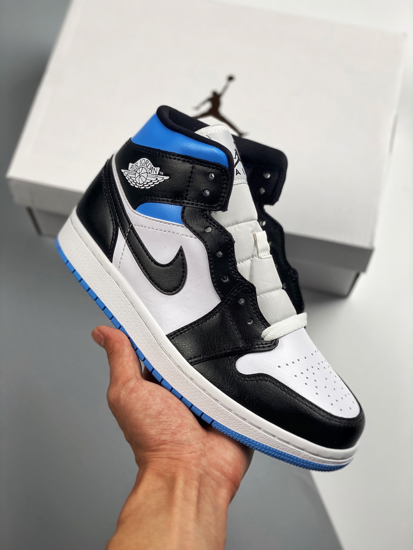 Versión verificable Air Jordan 1 Mib negro blanco azul, la mejor caña media del mercado, calidad tope! La única versión…