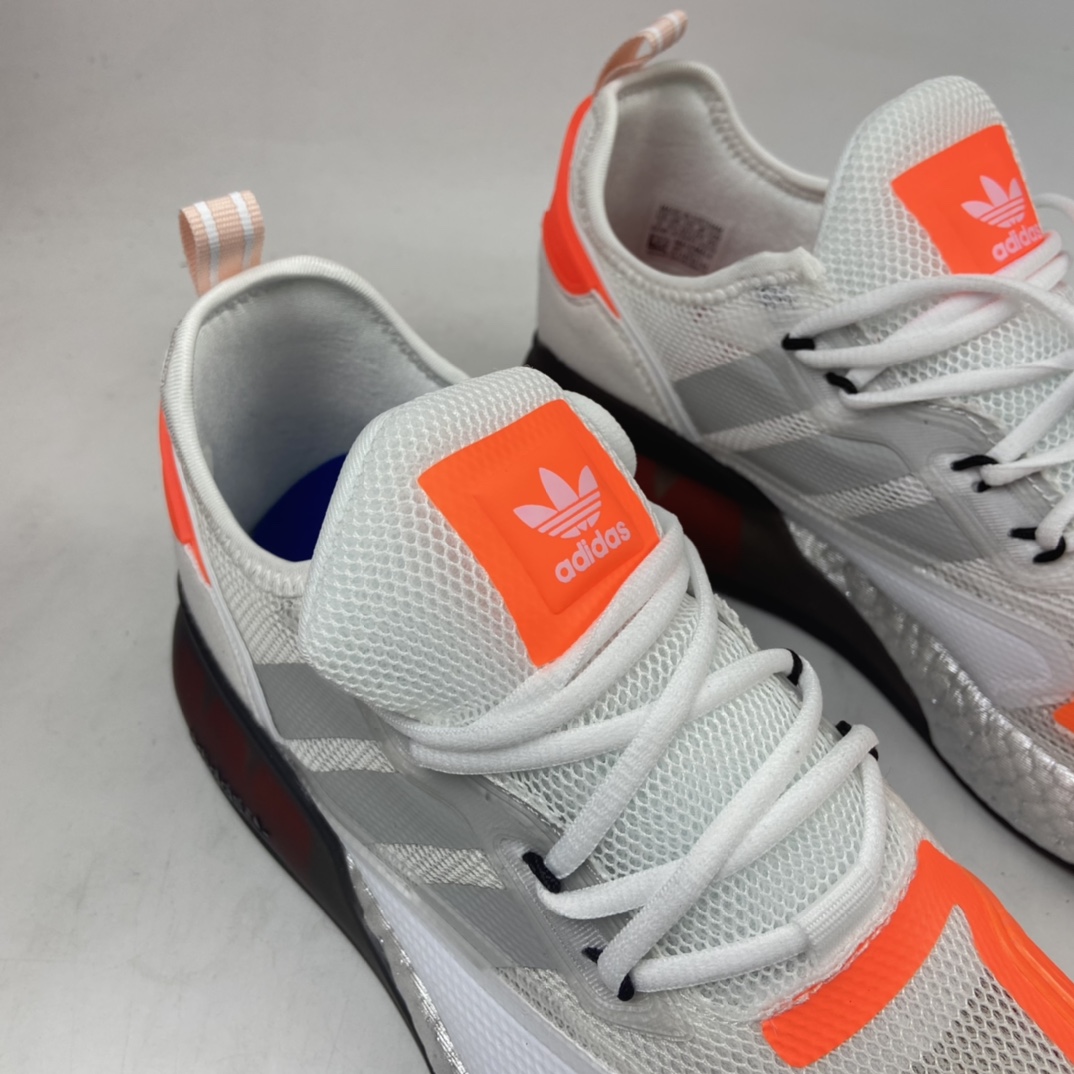 P220 Ad ZX 2K Boost 网纱针织呼吸面套脚休闲运动慢跑鞋 F38773