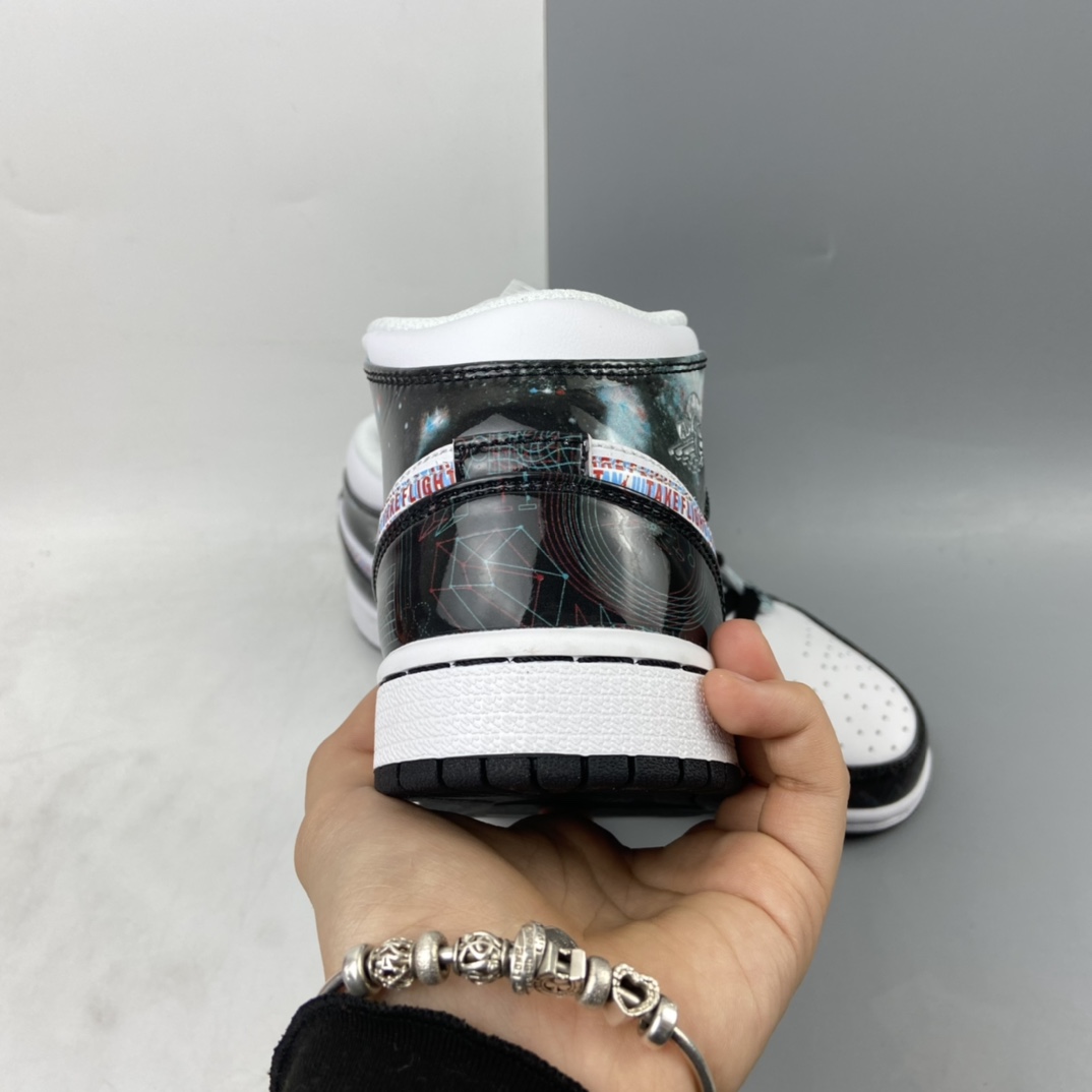 P240 Air Jordan 1 Mid AJ1 乔1 中帮百搭休闲运动板鞋 BQ6931-114