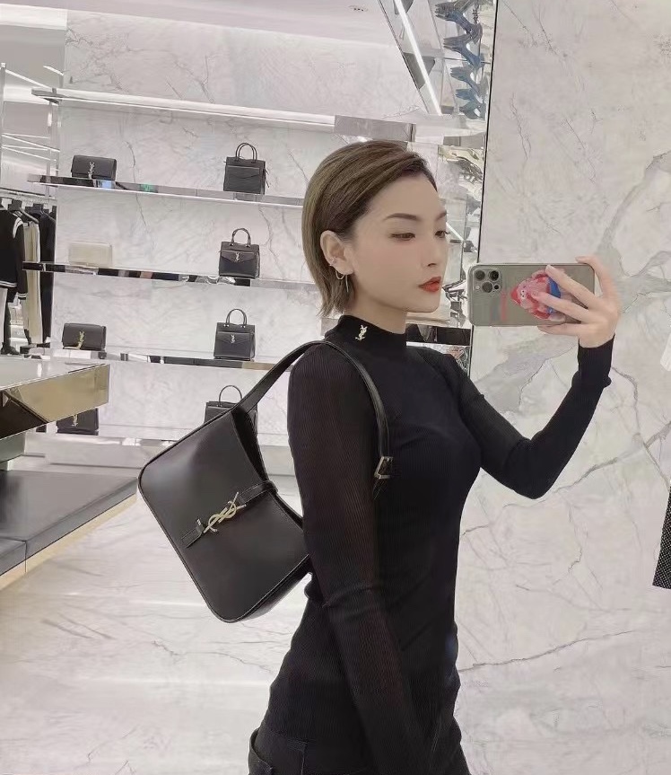 Saint laurent Ysl LE 5 À 7 平纹腋下包 657228黑色
