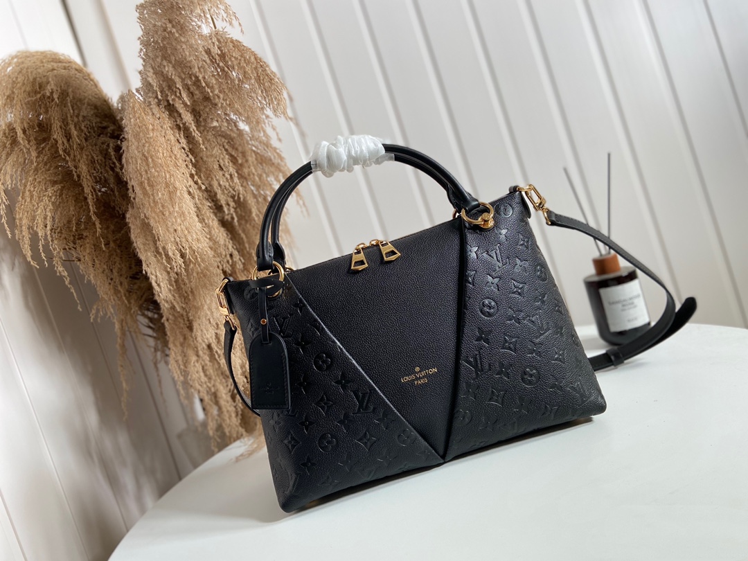 Louis Vuitton 1:1
 Handbags Tote Bags from China 2023
 Black Gold Empreinte​ Cowhide Casual M44397