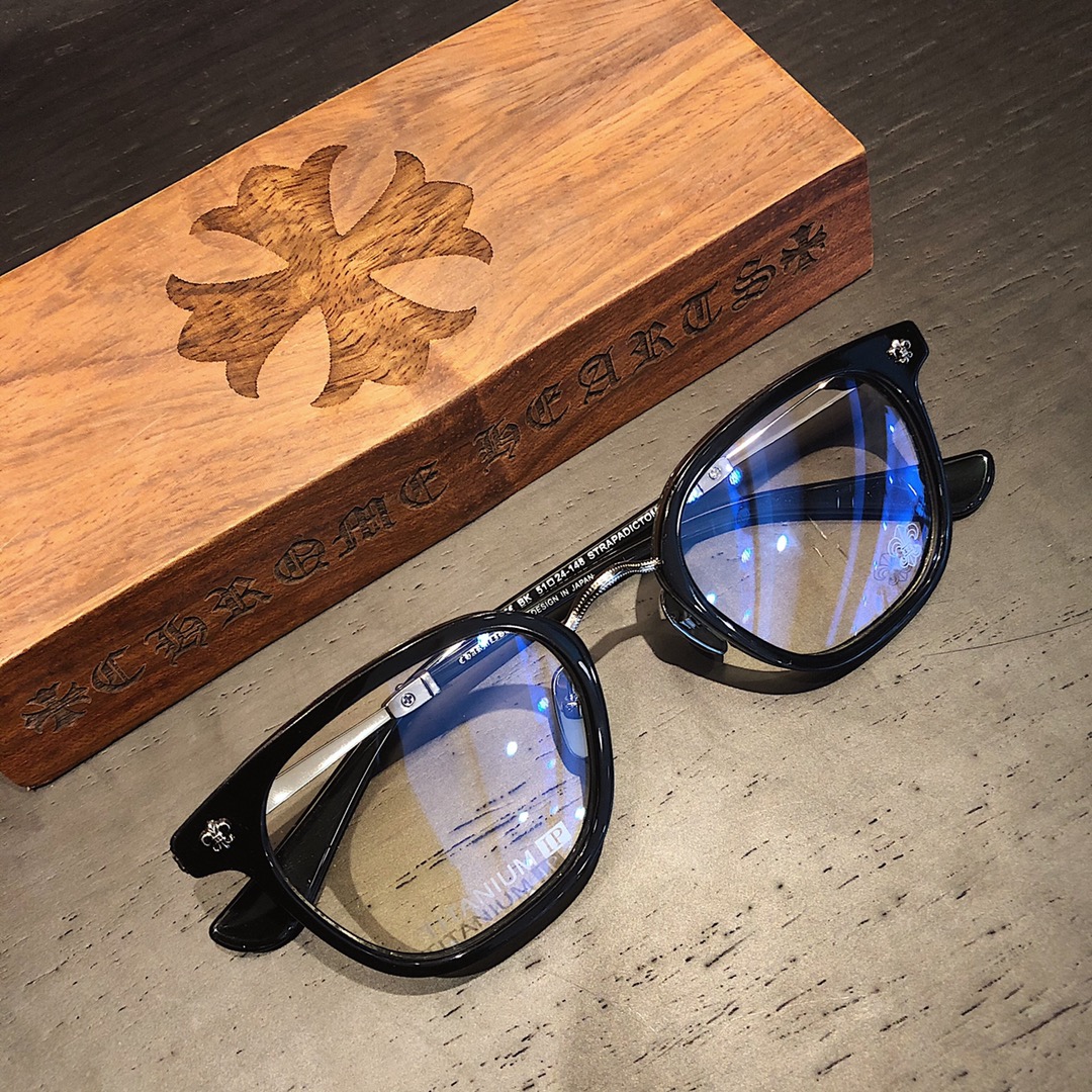 Eyeglass Frames