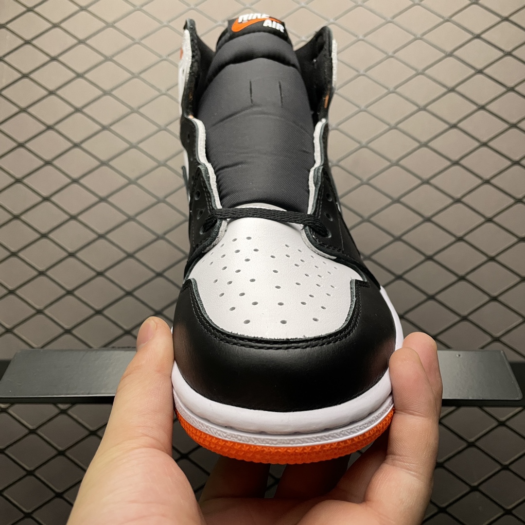 300 Air Jordan 1 AJ1乔1 文化篮球鞋 555088-180-莆田鞋,莆田鞋货源,高仿鞋,高仿鞋货源,安福档口,莆田高仿鞋,莆田鞋批发,高仿鞋批发,莆田高仿运动鞋,高仿运动鞋,莆田运动鞋 300 Air Jordan 1 AJ1乔1 文化篮球鞋 555088-180