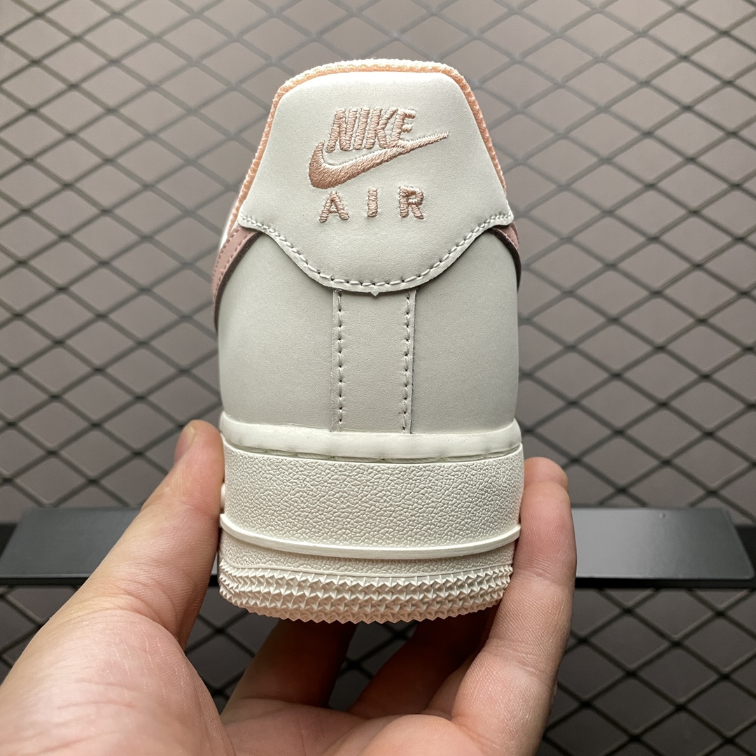 200 NIKE Air Force 1 空军一号低帮运动休闲板鞋 CQ5059-106