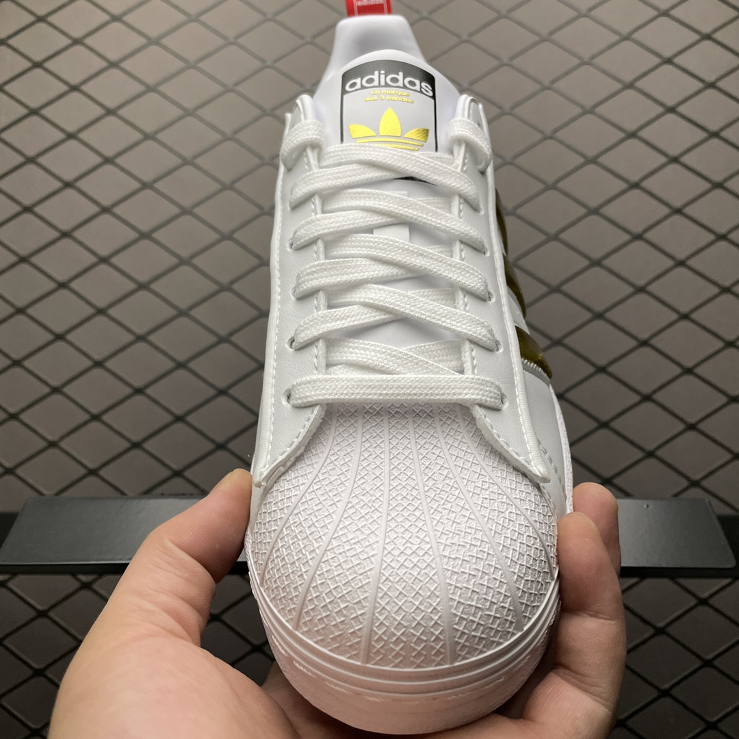 200 AD 阿迪 Superstar 贝壳头运动休闲板鞋 GX7914