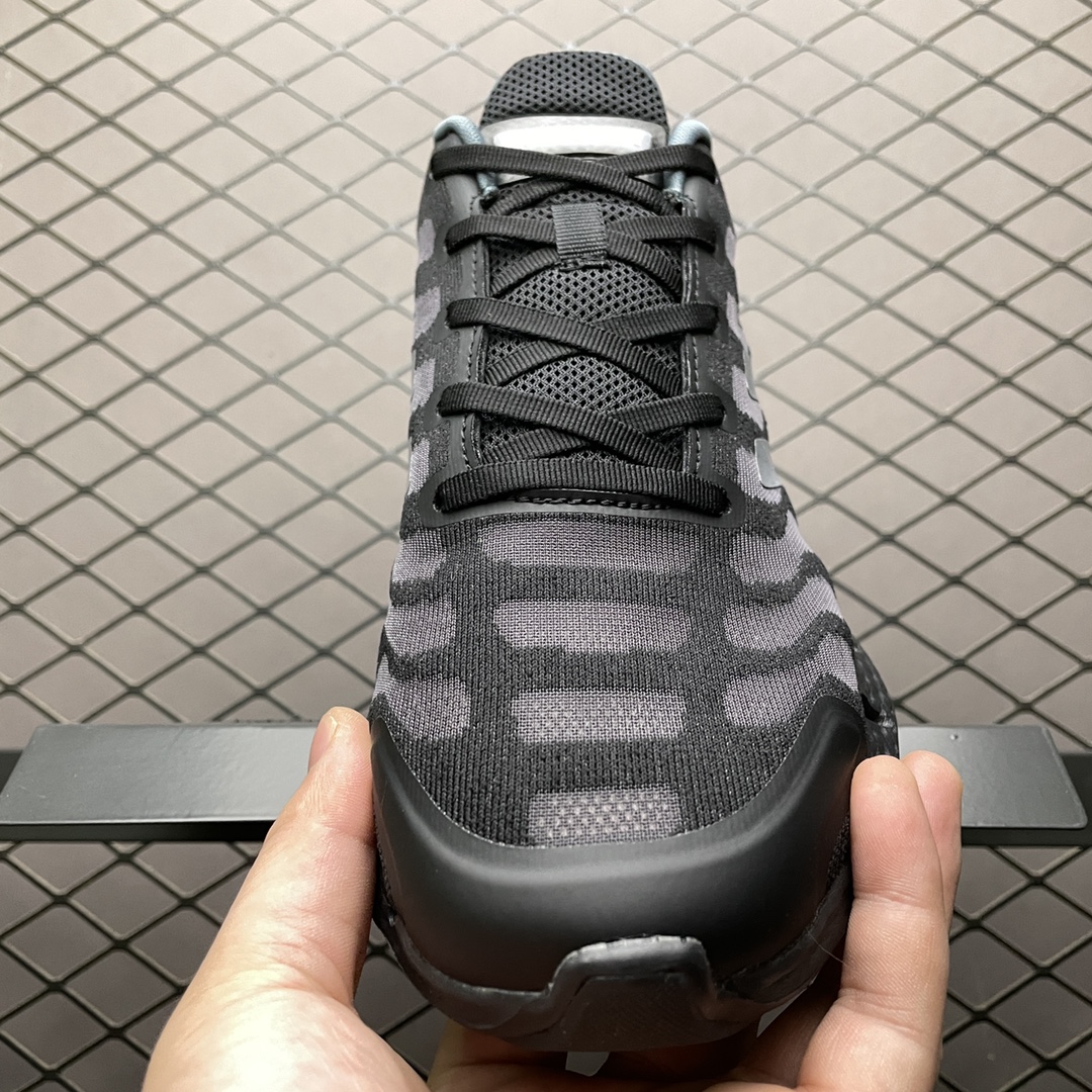 180 AD 阿迪 Climacool Ventania 清风系列轻跑鞋 FZ1744