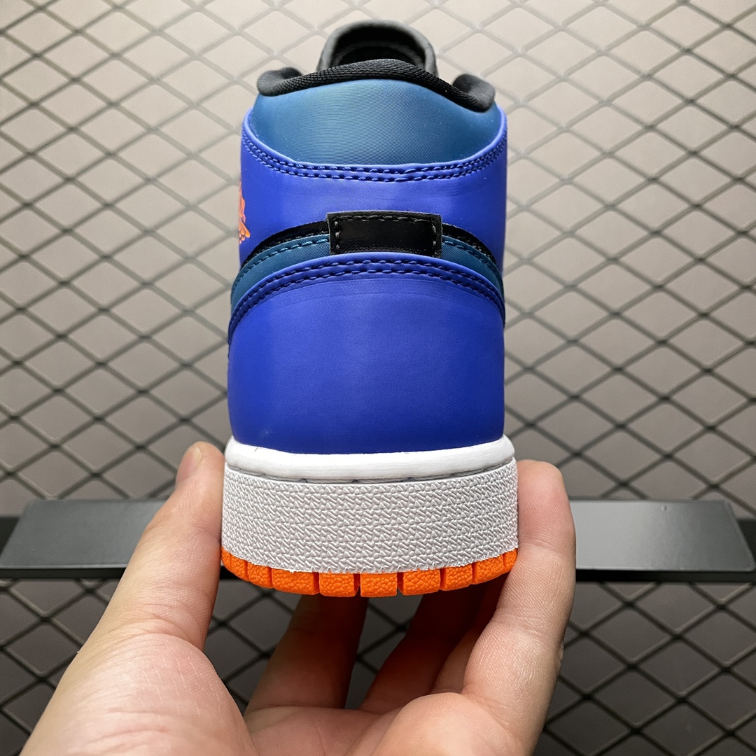 240 Air Jordan 1 Mid  AJ1乔1中帮文化篮球鞋 554725-440