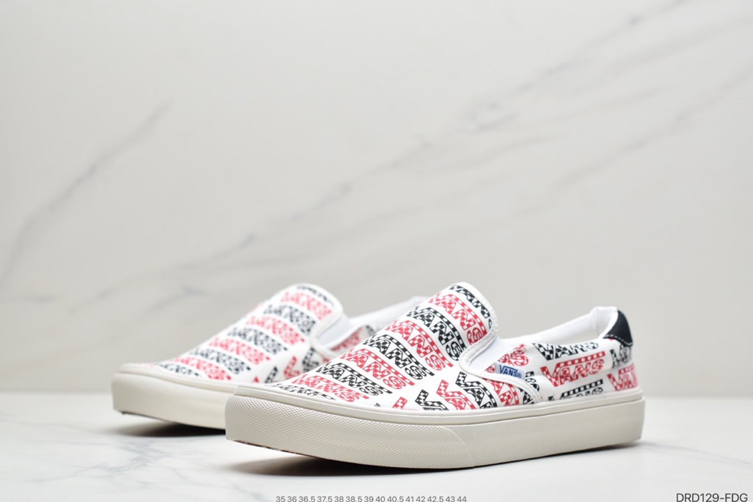 110  Vans 万斯 Classic Slip-On 百搭经典板鞋懒人一脚蹬硫化休闲板鞋