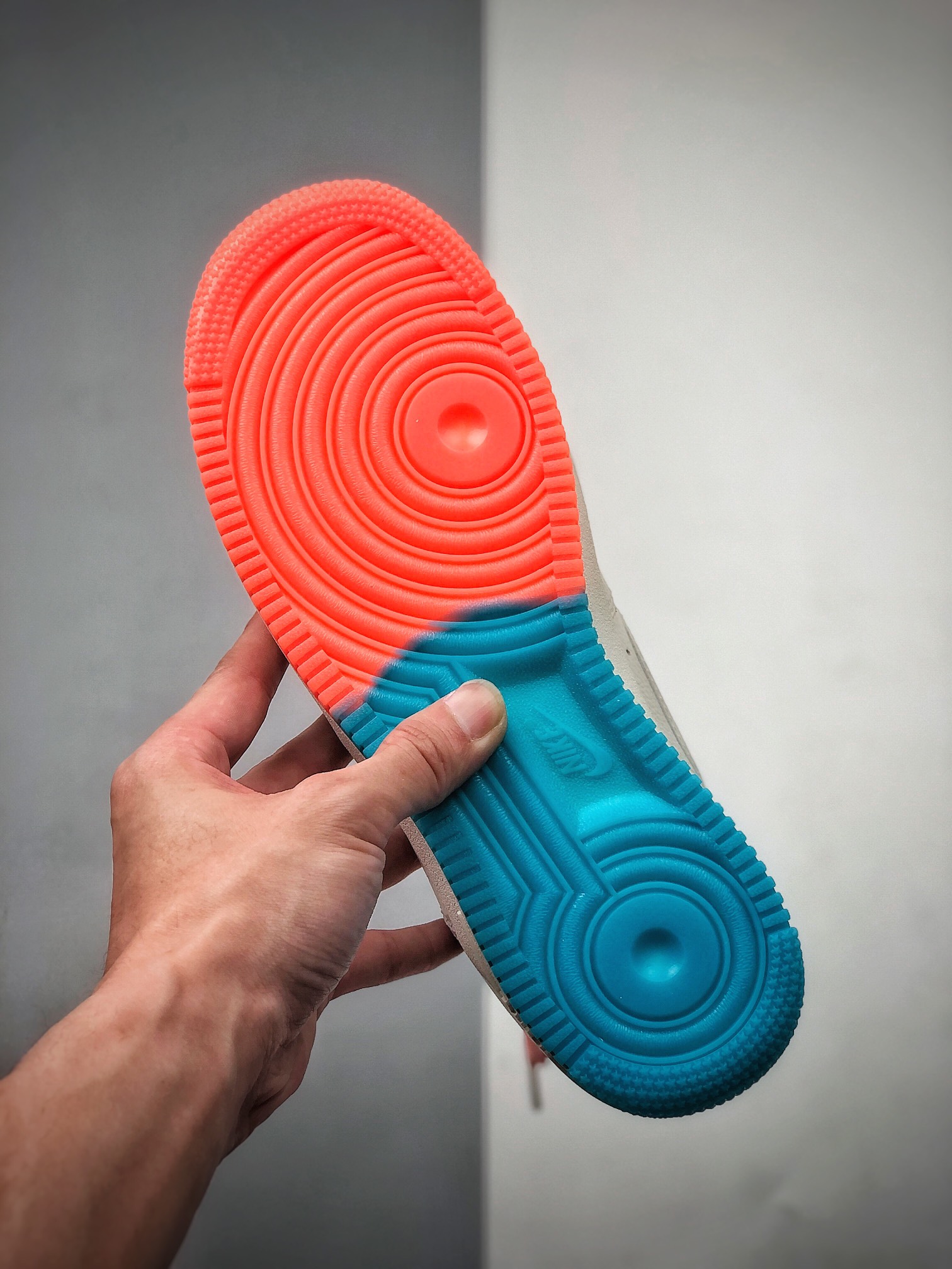 260  Air Force 1 ’07 SU19 蓝红渐变原楦头原纸板 CT1989-103