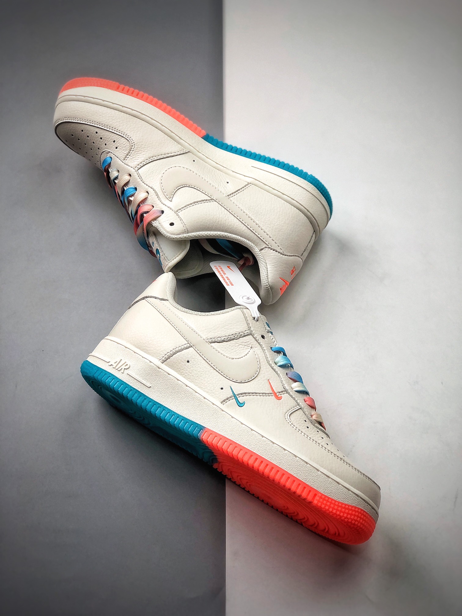 260  Air Force 1 ’07 SU19 蓝红渐变原楦头原纸板 CT1989-103