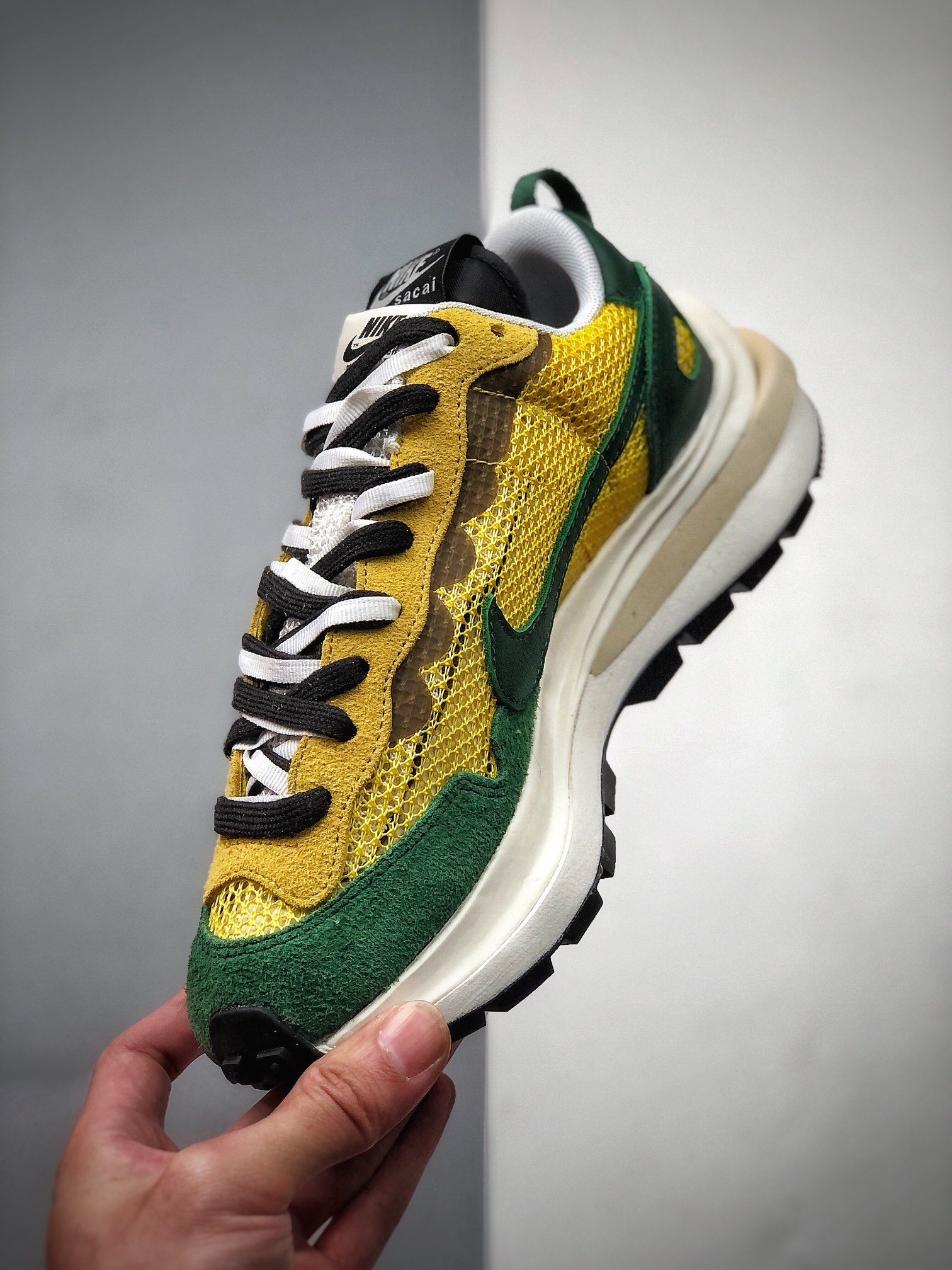 320 Sacai x Nike VaporWaffle 用料绝不含糊 CV1363-700-莆田鞋,莆田鞋货源,高仿鞋,高仿鞋货源,安福档口,莆田高仿鞋,莆田鞋批发,高仿鞋批发,莆田高仿运动鞋,高仿运动鞋,莆田运动鞋 320 Sacai x Nike VaporWaffle 用料绝不含糊 CV1363-700