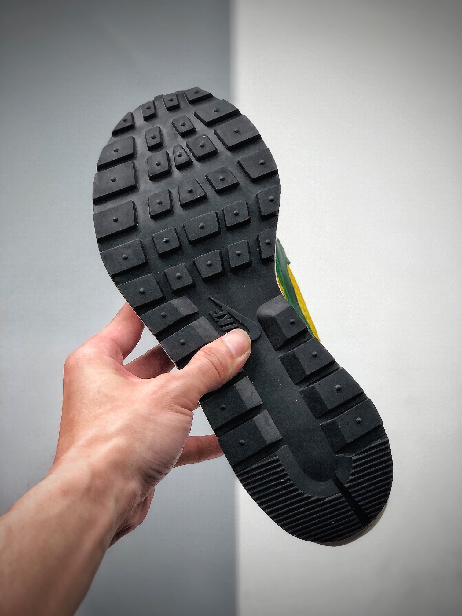 320 Sacai x Nike VaporWaffle 用料绝不含糊 CV1363-700-莆田鞋,莆田鞋货源,高仿鞋,高仿鞋货源,安福档口,莆田高仿鞋,莆田鞋批发,高仿鞋批发,莆田高仿运动鞋,高仿运动鞋,莆田运动鞋 320 Sacai x Nike VaporWaffle 用料绝不含糊 CV1363-700