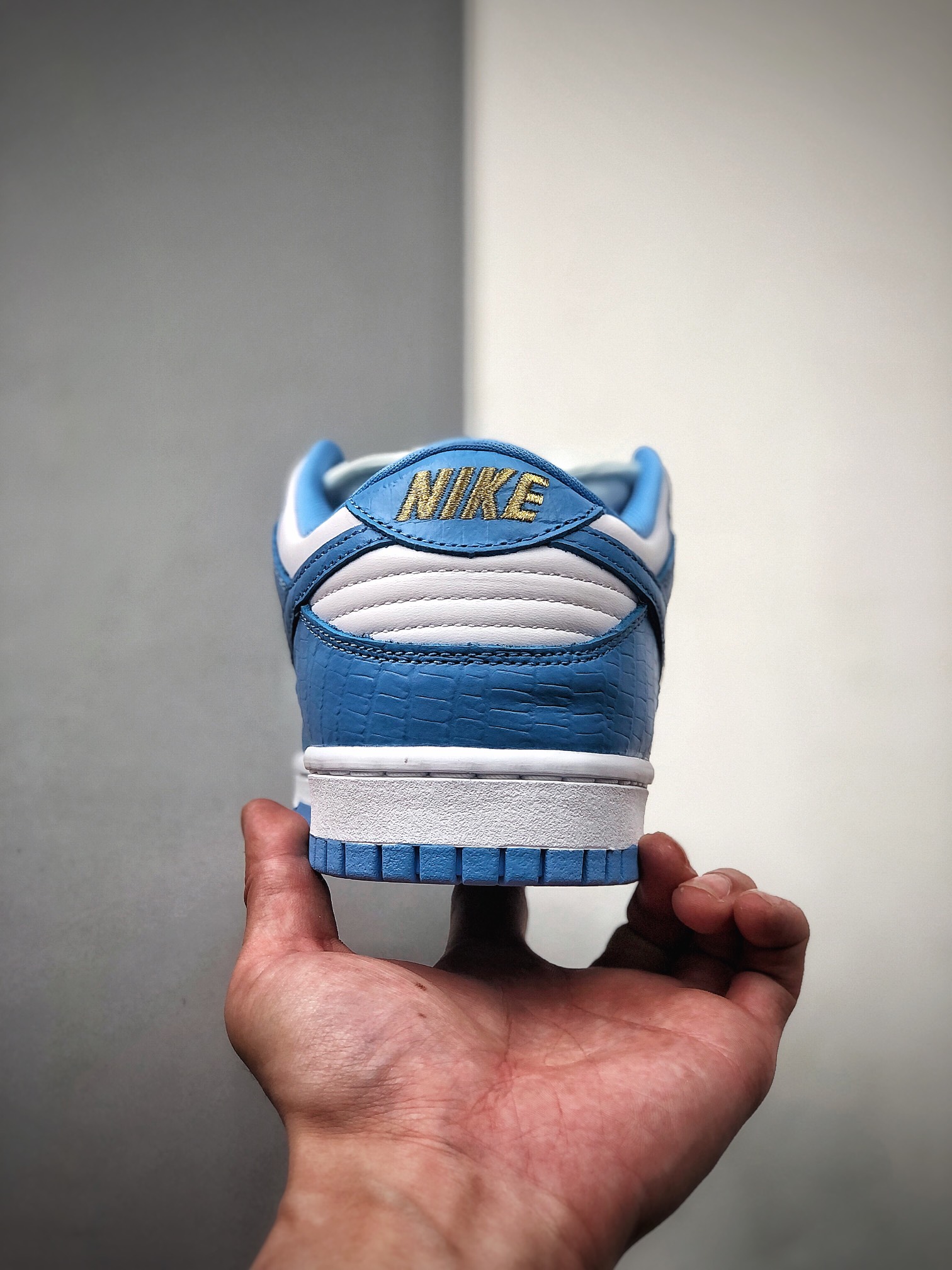 380 纯原版本(xs)耐克 SB 北卡蓝 Supreme x Nike SB DuNIKE Low DH3228-141-莆田鞋,莆田鞋货源,高仿鞋,高仿鞋货源,安福档口,莆田高仿鞋,莆田鞋批发,高仿鞋批发,莆田高仿运动鞋,高仿运动鞋,莆田运动鞋 380 纯原版本(xs)耐克 SB 北卡蓝 Supreme x Nike SB DuNIKE Low DH3228-141