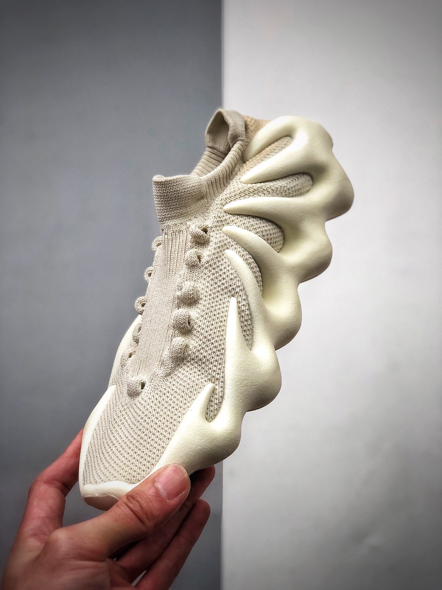 500 顶级纯原 侃爷上脚的火山鞋来了 联乘侃爷Kanye West x Adidas Yeezy 450”Cloud White”八爪袜套式轻便针织透气休闲运动慢跑鞋“灰白火山小笼包”H68038