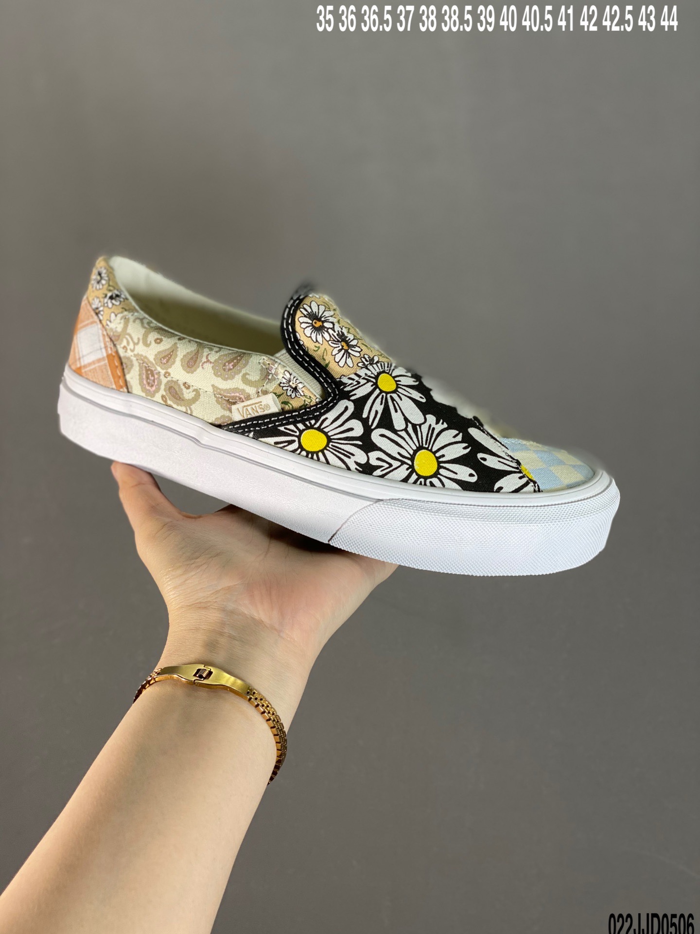 130 Vans 万斯 Classic Slip-On 小花 百搭经典板鞋懒人 硫化休闲板鞋