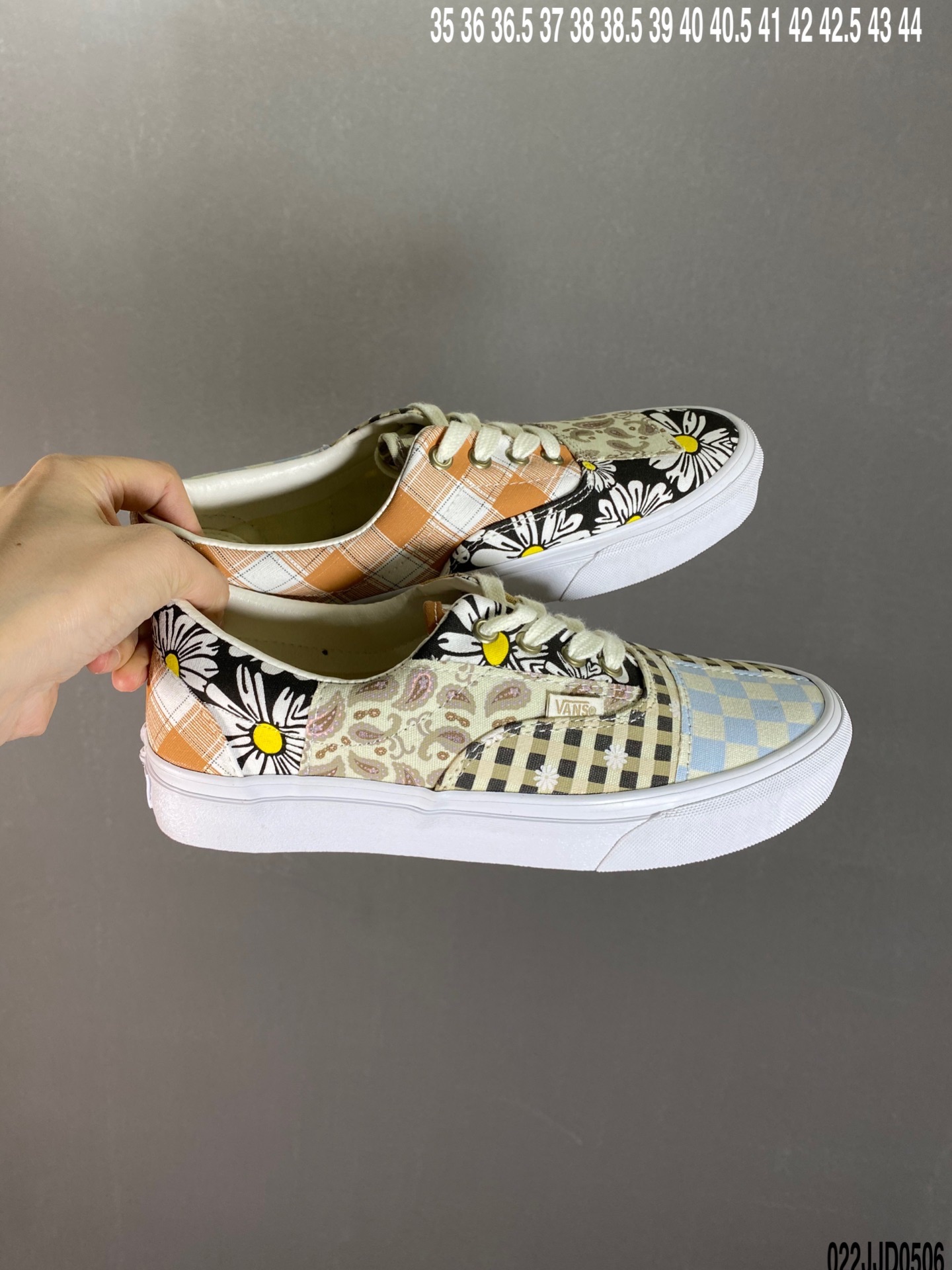 130 Vans 万斯 Classic Slip-On 小花 百搭经典板鞋懒人 硫化休闲板鞋