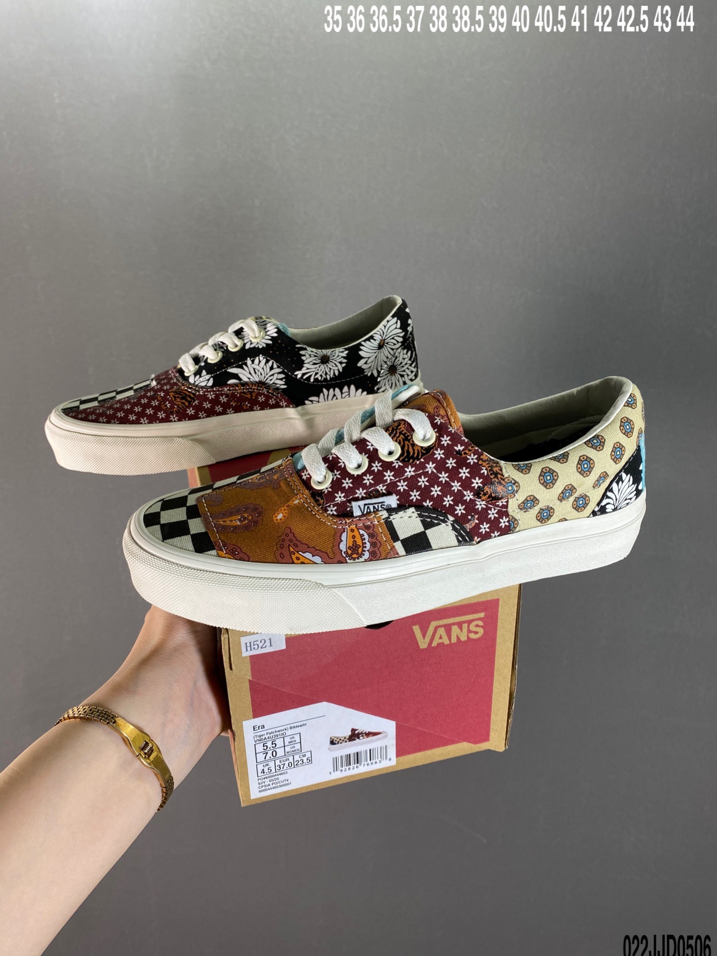 130 Vans 万斯 Classic Slip-On 小花 百搭经典板鞋懒人 硫化休闲板鞋