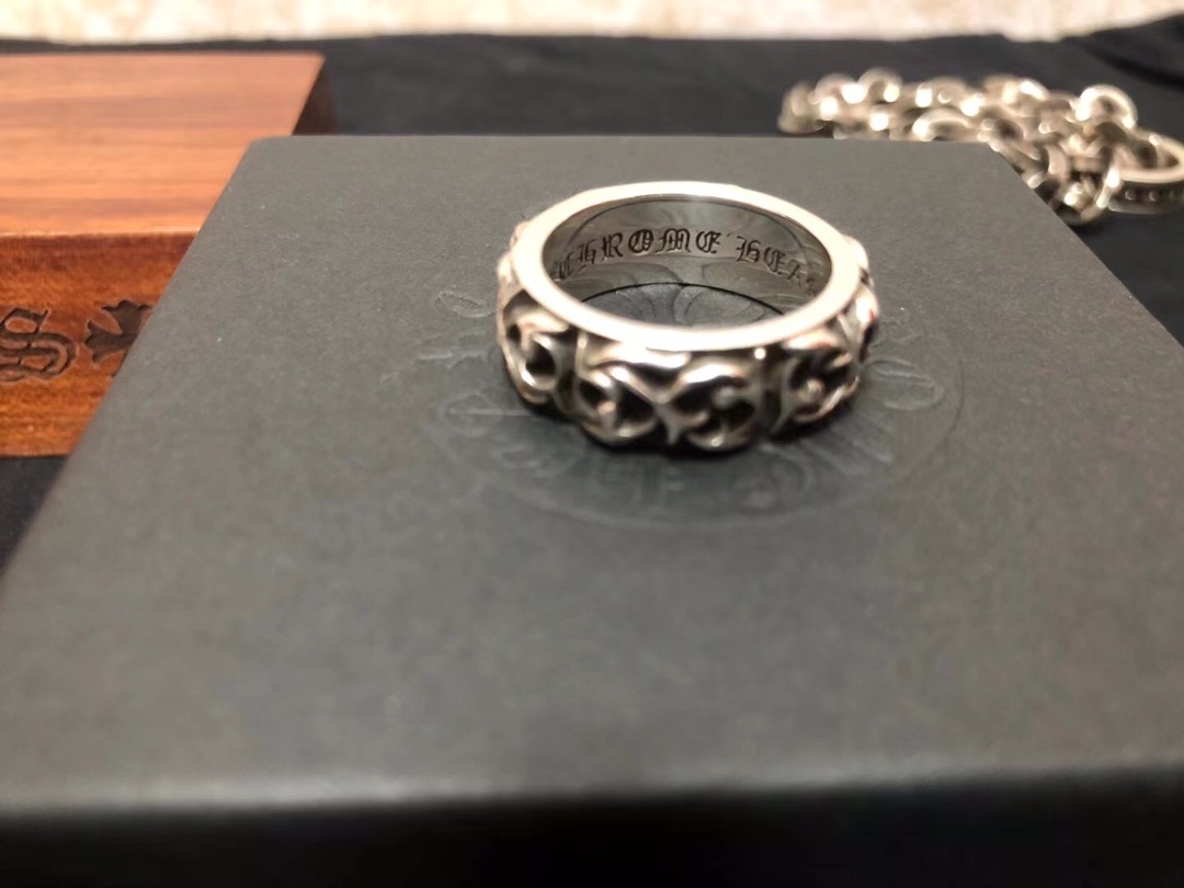Chrome Hearts 𝐂𝐡𝐫𝐨𝐦𝐞 𝐡𝐞𝐚𝐫𝐭𝐬克罗心 永蔓之腾戒指