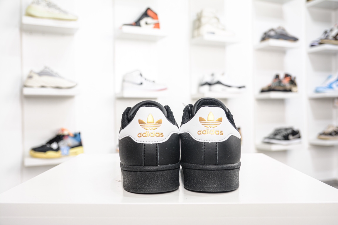 [Adidas Originals Series]