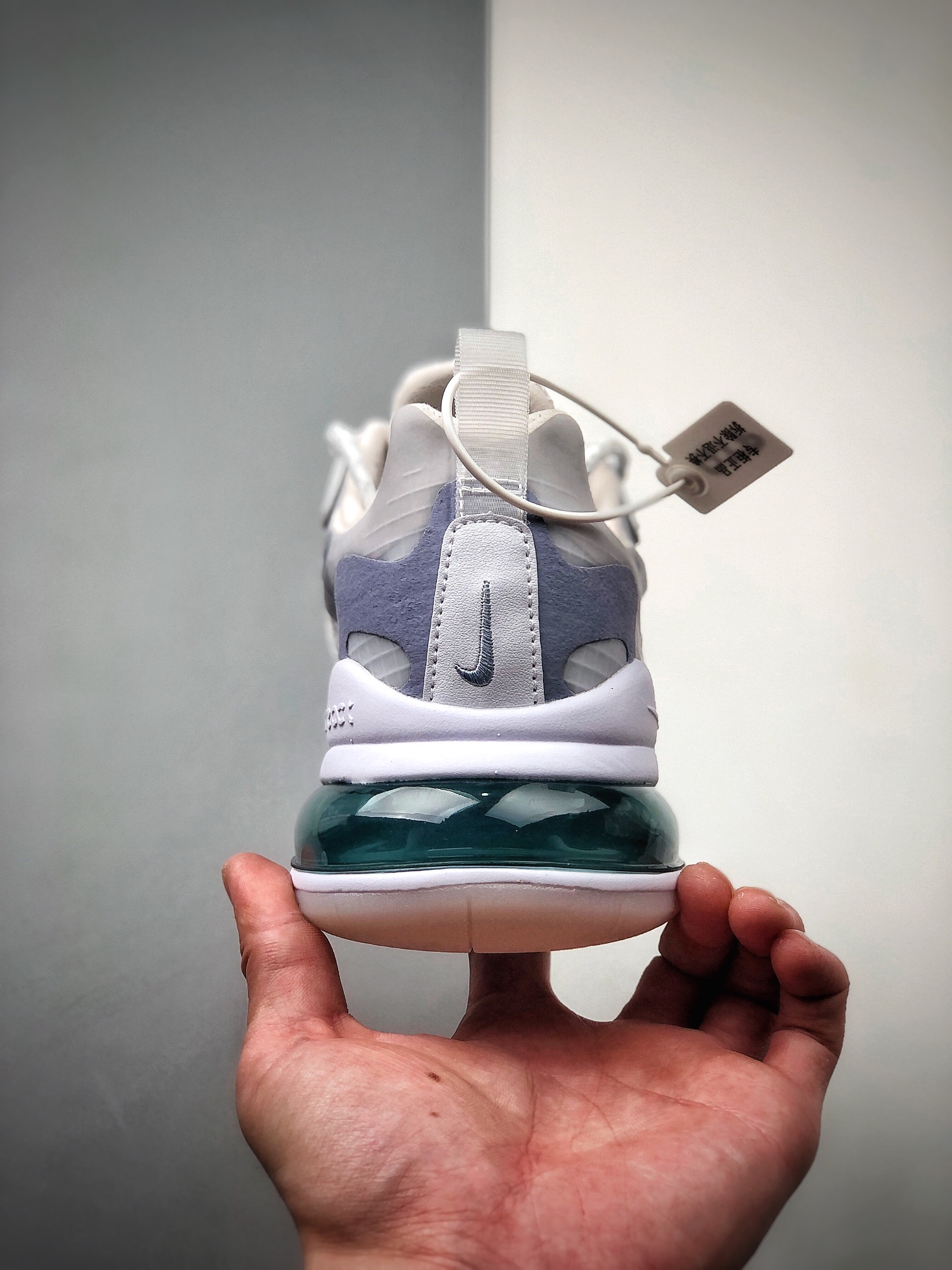 220 Nike Air Max 270 React 半小掌气垫跑鞋 白兰网纱 CJ4060-100