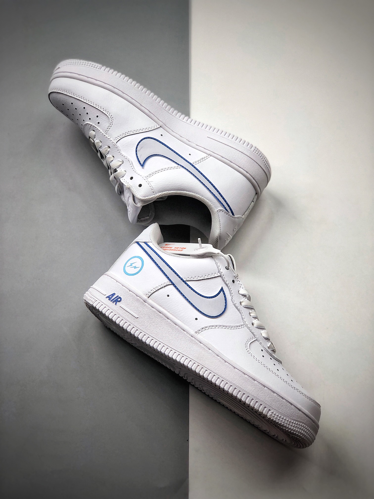 220 Fragment Design x Nike Air Force 1 Low 藤原浩 闪电联名 DA3585-100-莆田鞋,莆田鞋货源,高仿鞋,高仿鞋货源,安福档口,莆田高仿鞋,莆田鞋批发,高仿鞋批发,莆田高仿运动鞋,高仿运动鞋,莆田运动鞋 220 Fragment Design x Nike Air Force 1 Low 藤原浩 闪电联名 DA3585-100