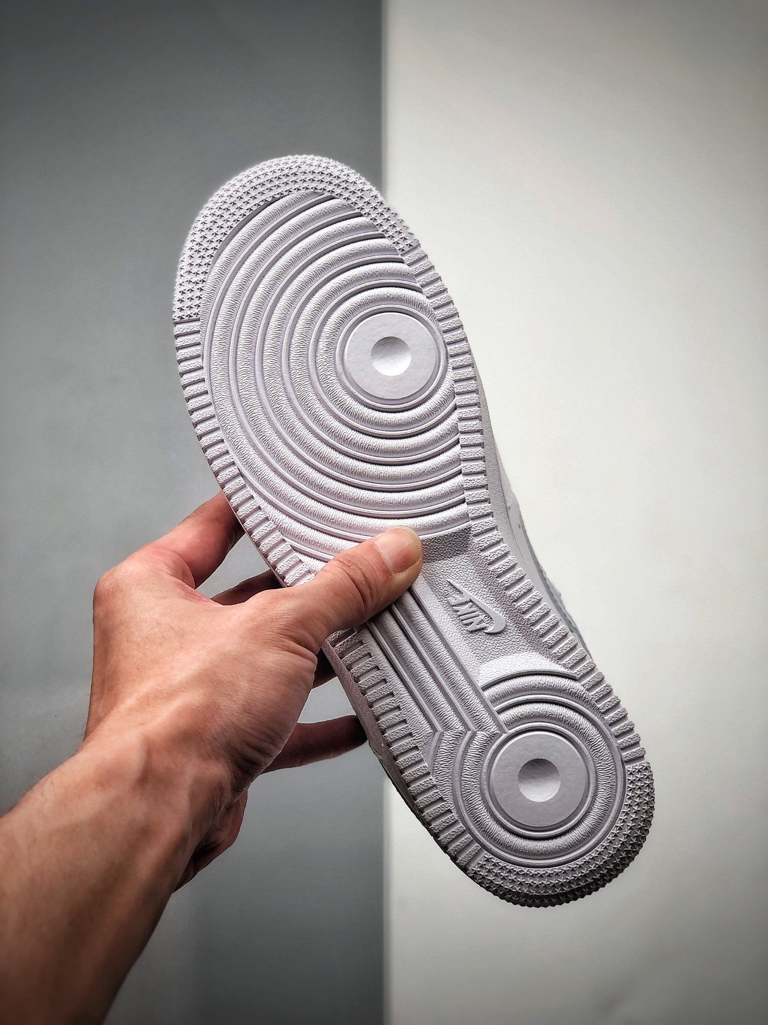 220 Fragment Design x Nike Air Force 1 Low 藤原浩 闪电联名 DA3585-100-莆田鞋,莆田鞋货源,高仿鞋,高仿鞋货源,安福档口,莆田高仿鞋,莆田鞋批发,高仿鞋批发,莆田高仿运动鞋,高仿运动鞋,莆田运动鞋 220 Fragment Design x Nike Air Force 1 Low 藤原浩 闪电联名 DA3585-100