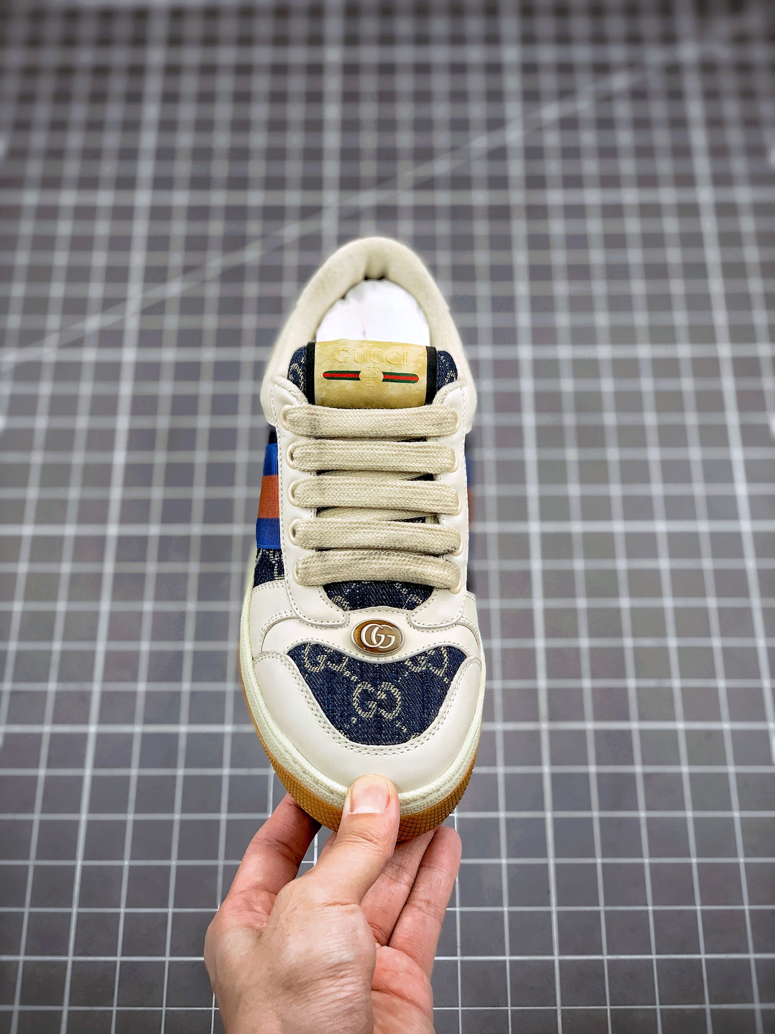 550 Gucci Distressed Screener sneaker古驰小脏鞋系列