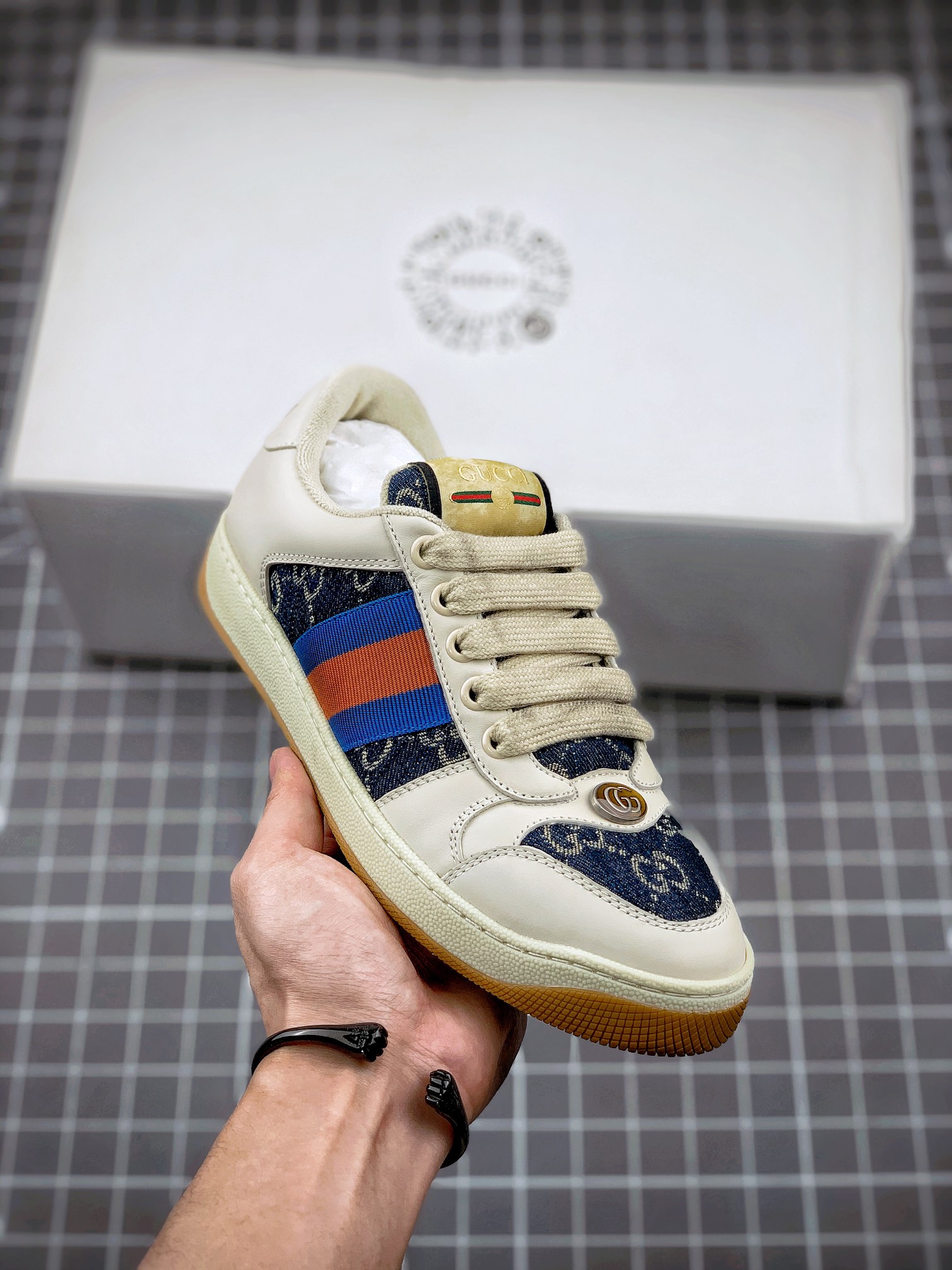 550 Gucci Distressed Screener sneaker古驰小脏鞋系列