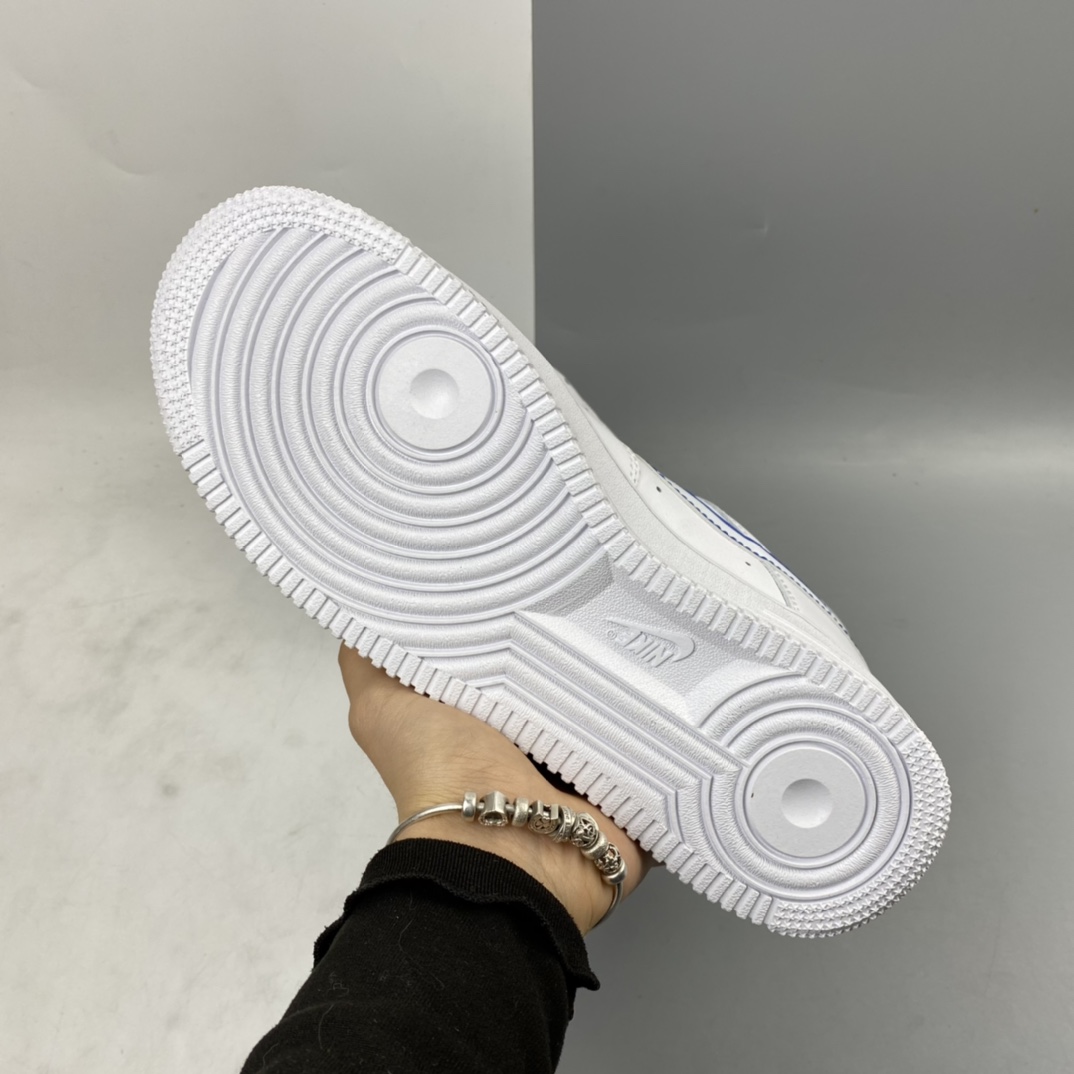 P220 Fragment Design x NIKE Air Force 1’07 联名款空军一号低帮休闲板鞋 DA3585-100-莆田鞋,莆田鞋货源,高仿鞋,高仿鞋货源,安福档口,莆田高仿鞋,莆田鞋批发,高仿鞋批发,莆田高仿运动鞋,高仿运动鞋,莆田运动鞋 P220 Fragment Design x NIKE Air Force 1’07 联名款空军一号低帮休闲板鞋 DA3585-100