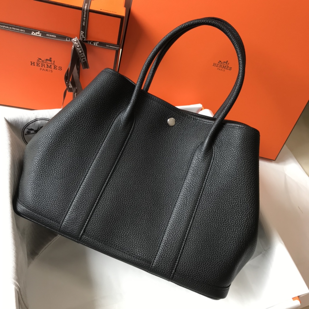 Hermes Garden Party 36 Handbag, Authentic Design, Spacious Tote for Daily Use 2 i1620367961 1496 1