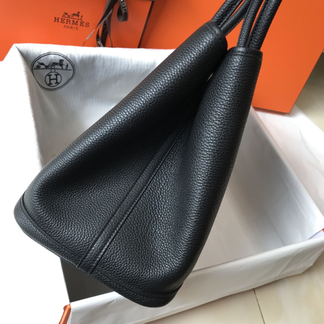 Hermes Garden Party 36 Handbag, Authentic Design, Spacious Tote for Daily Use 3 i1620367961 382 2