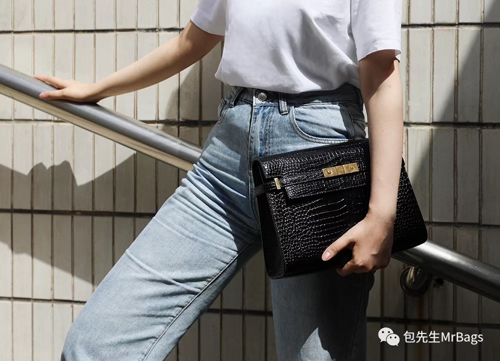 Ysl ๐ด๐๐๐๐๐๐๐๐ๆผๅ้กฟๆณๆฃๅ
579271้ป่ฒ้ณ้ฑผ็บน้ๆฃ
