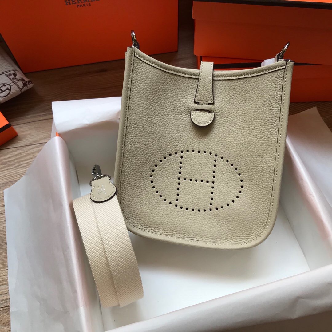 [Hermès Women