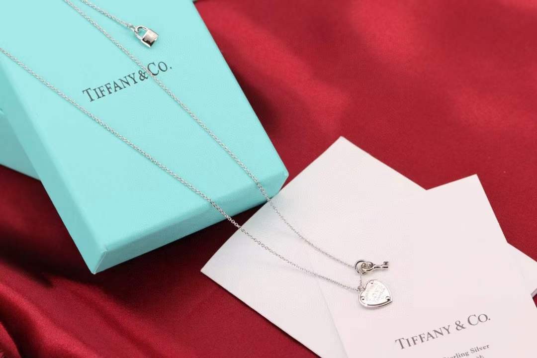 Tiffany & Co. Tiffany&Co. 心锁 纯银 锁骨项链