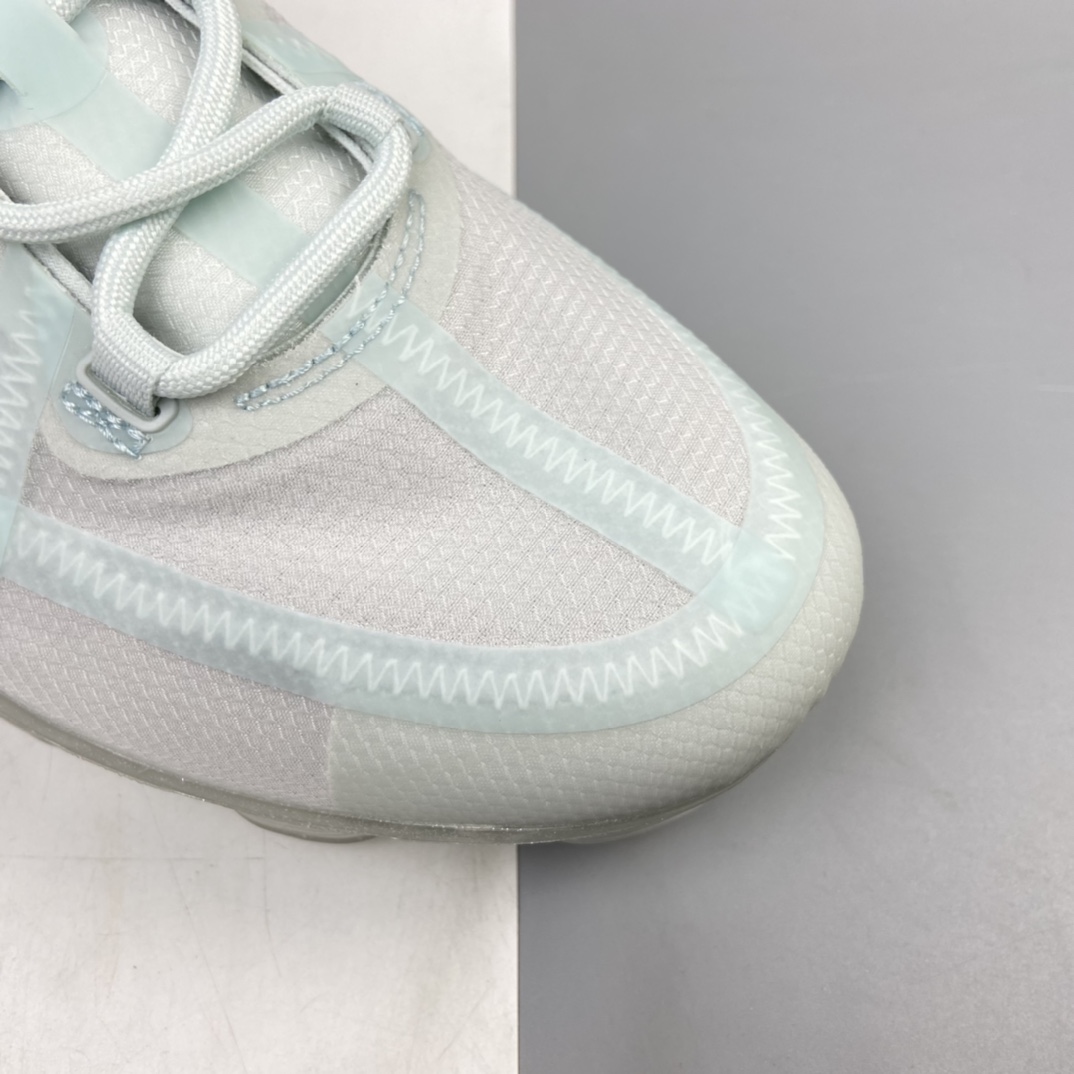 P200 Nike Air Vapormax 2019 全掌大气垫透气跑步鞋 AR6631-100