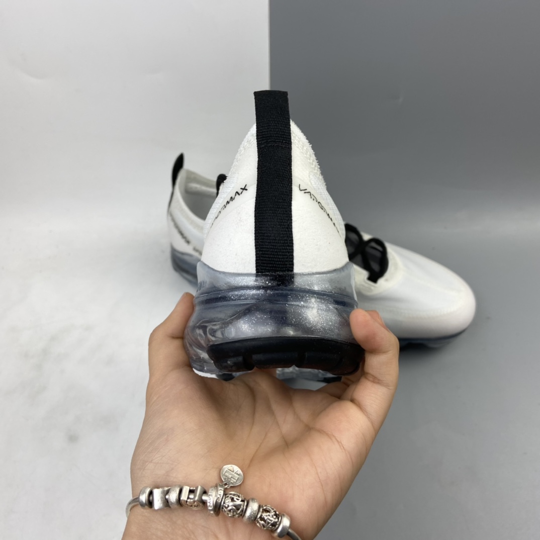 P200 Nike Air Vapormax 2019 全掌大气垫透气跑步鞋 AR6632-100